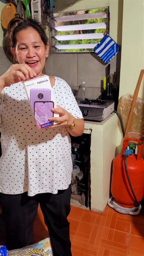 solid puday ang pasalubong kay jude|Pinay masikip na puday pinutok sa loob ang lahat ng katas.